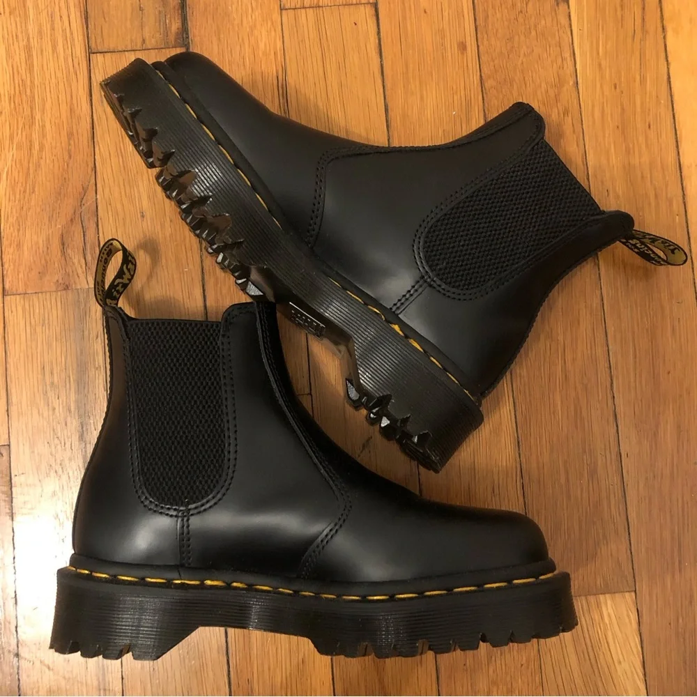Dr.Martens 2976 Bex Smooth Chelsea Boots/Size:5US Women 36EU/Condition:New - Picture 1 of 8